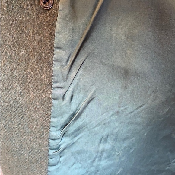 Vintage green winter coat w toggle closures - Picture 6 of 7